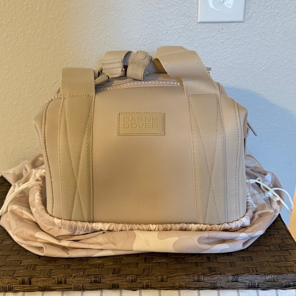 Dagne Dover Small Landon in Oyster